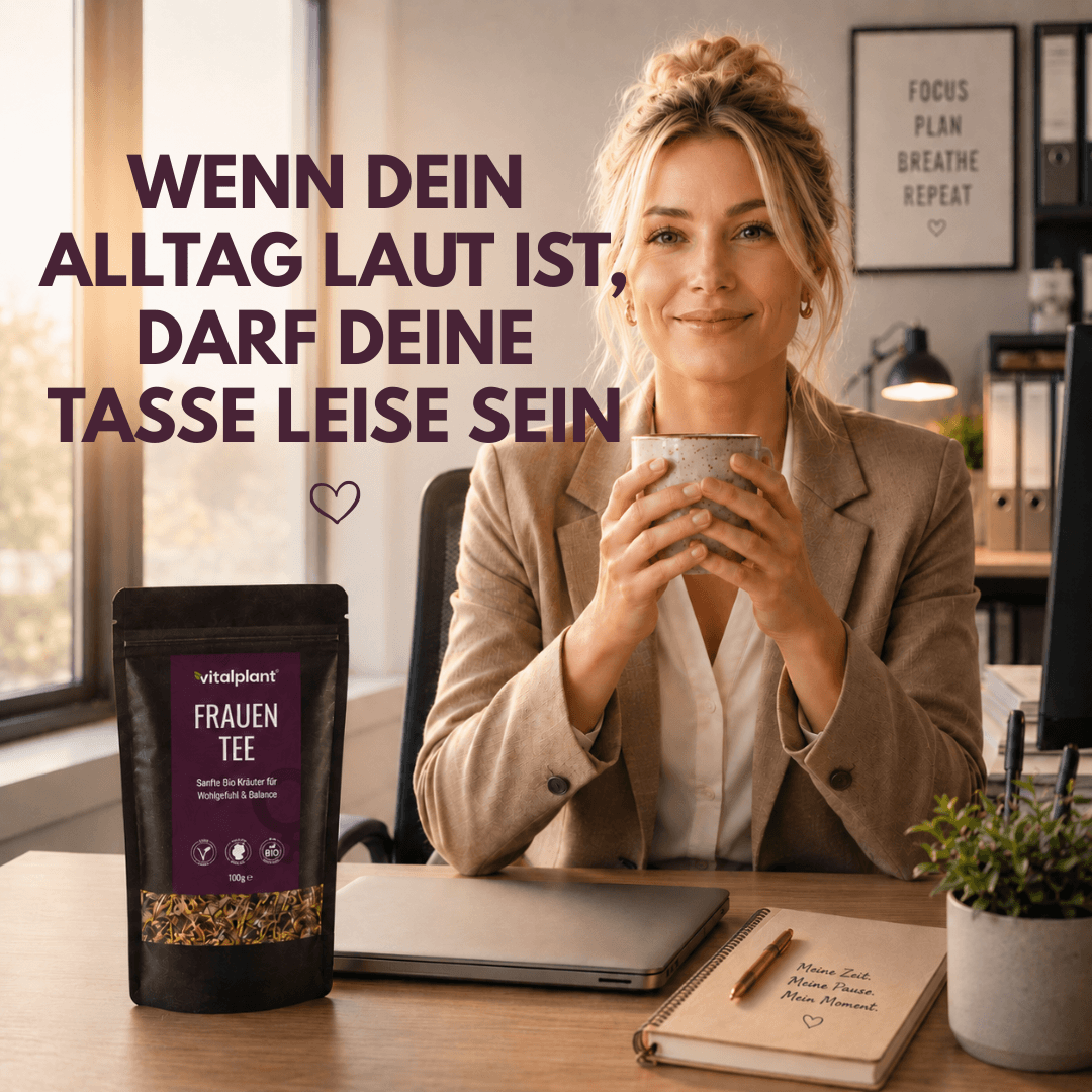 Bio Frauen Tee – Frau genießt entspannten Moment mit Tee in der Hand, ideal für Achtsamkeit und Genuss.